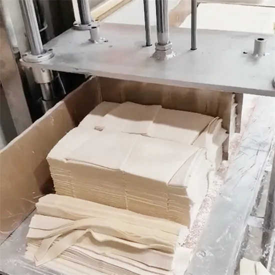 Machine de fabrication d'emballages de boulettes pour l'industrie alimentaire, machine de découpe de feuilles de pâte wonton rondes ou carrées, prix de la machine